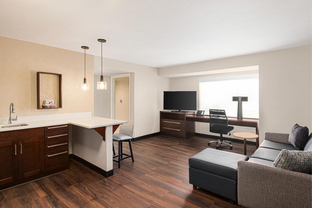 Residence Inn Denver Cherry Creek Exterior photo